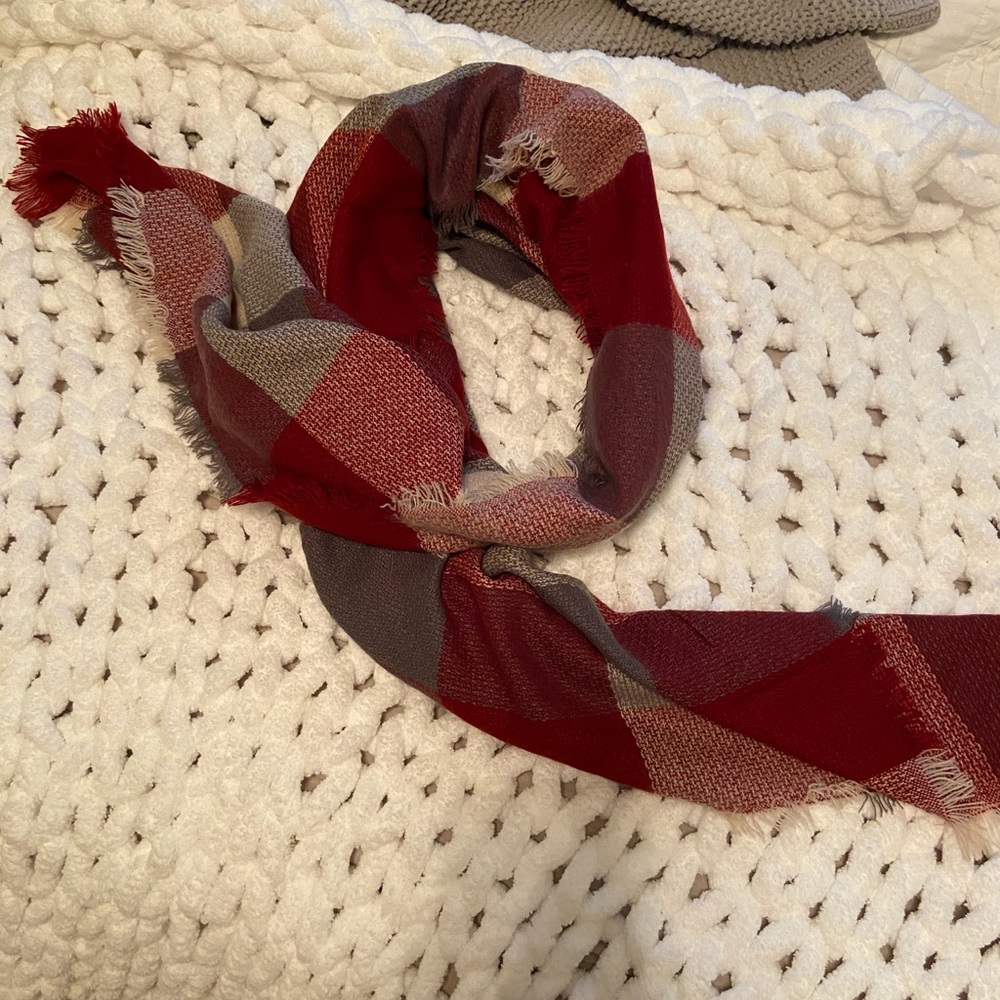 Charlotte Daniel Blanket Scarf